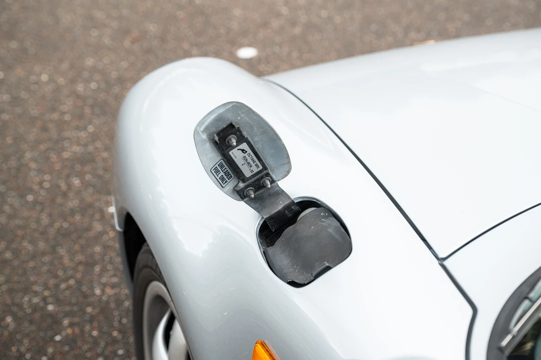 1996 Porsche 993 Carrera - Image 29 of 31