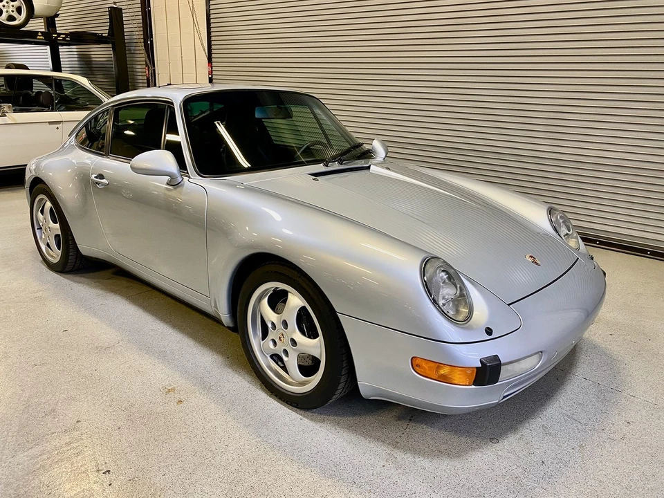 1996 Porsche 911 - Image 9 of 31