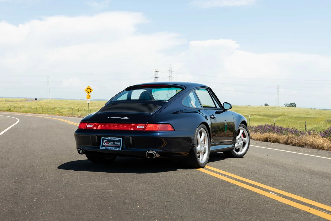 1996 Porsche 993 Carrera 4S - Image 12 of 31