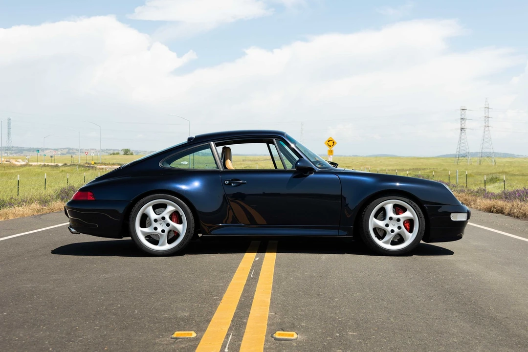 1996 Porsche 993 Carrera 4S - Image 6 of 31