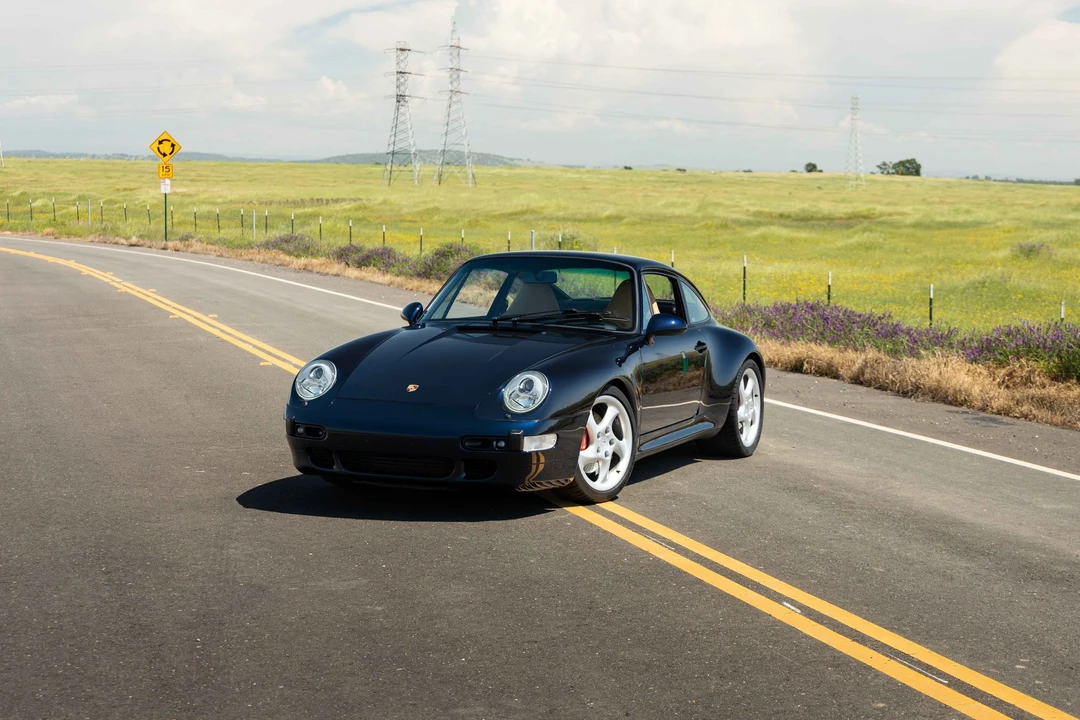 1996 Porsche 993 Carrera 4S - Image 10 of 31