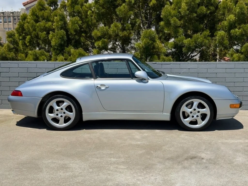 1996 Porsche 993 Carrera - Image 6 of 23