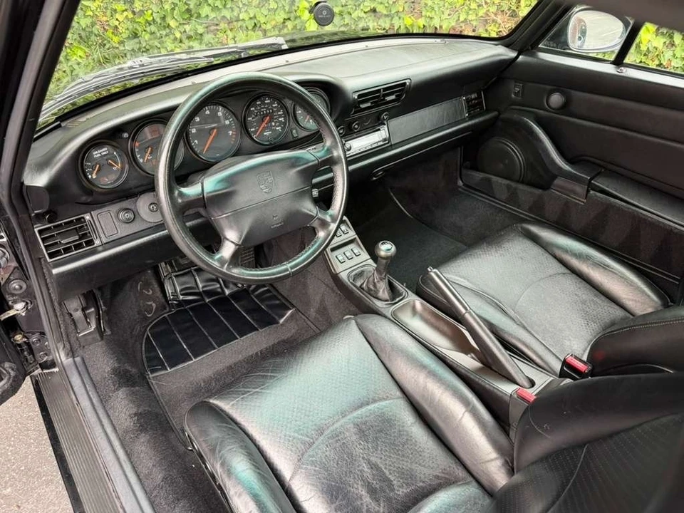 1996 Porsche 993 Carrera - Image 10 of 21