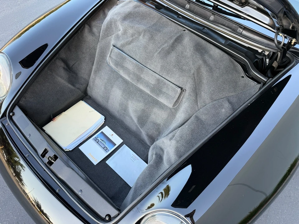 1996 Porsche 993 Carrera - Image 10 of 23