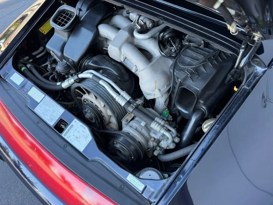 1996 Porsche 993 Carrera - Image 17 of 23