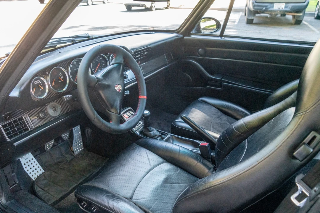 1996 Porsche 993 Carrera 4 - Image 23 of 31