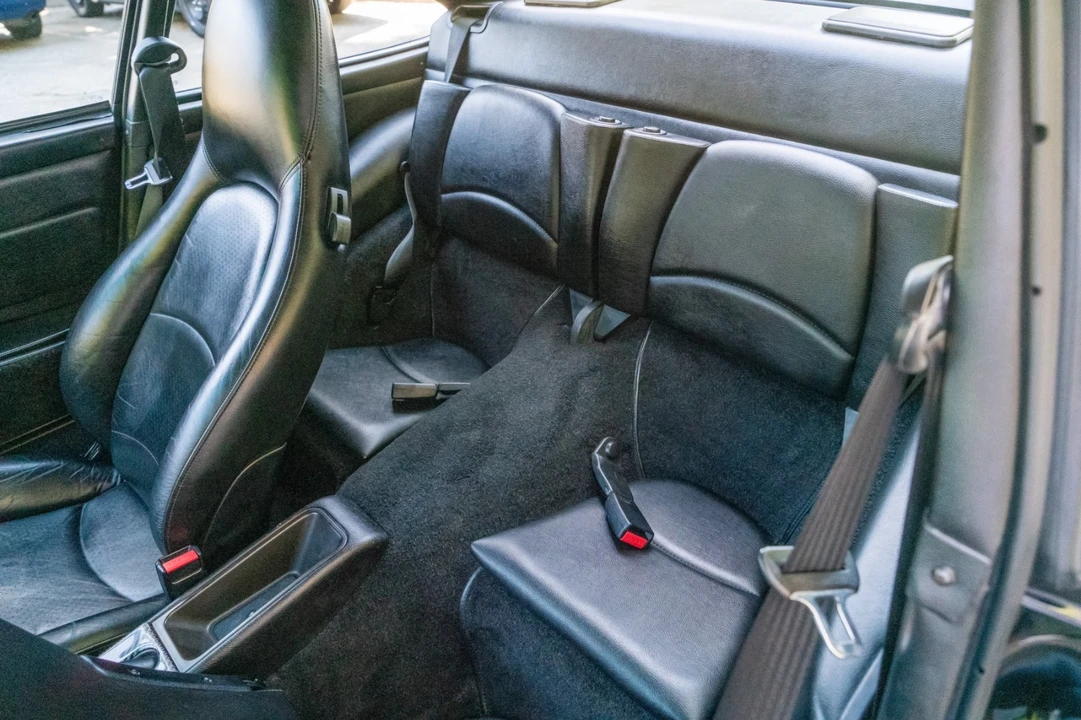 1996 Porsche 993 Carrera 4 - Image 29 of 31