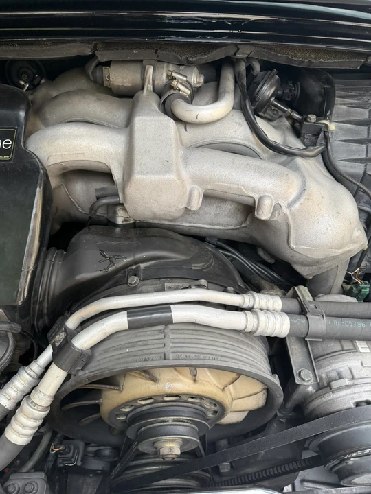 1996 Porsche 993 Carrera 4 - Image 12 of 31