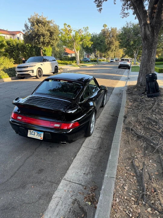 1996 Porsche 993 Carrera 4 - Image 2 of 31