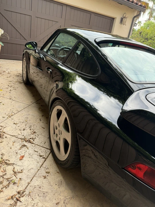 1996 Porsche 993 Carrera 4 - Image 9 of 31