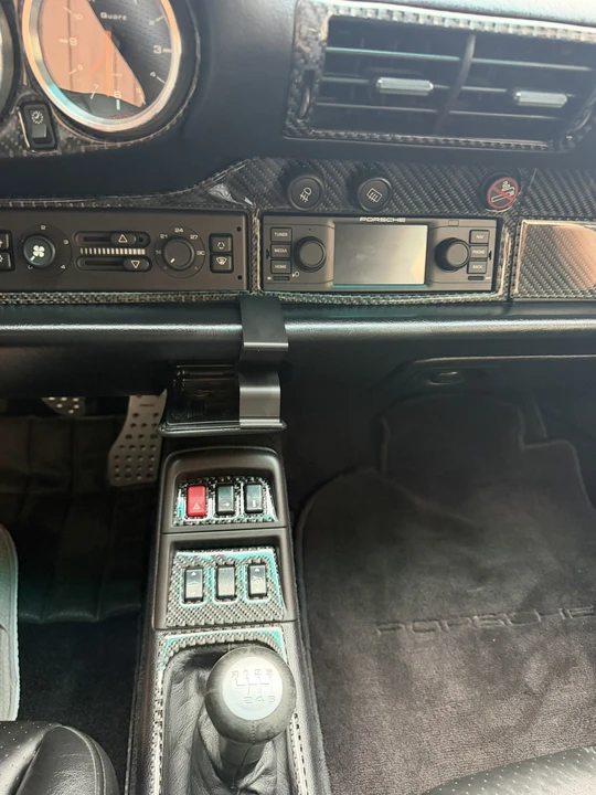 1996 Porsche 993 Carrera 4 - Image 16 of 31