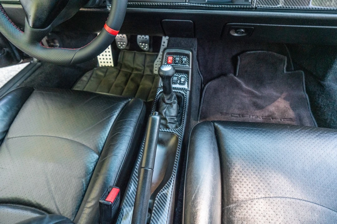 1996 Porsche 993 Carrera 4 - Image 26 of 31