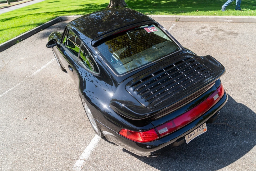 1996 Porsche 993 Carrera 4 - Image 19 of 31
