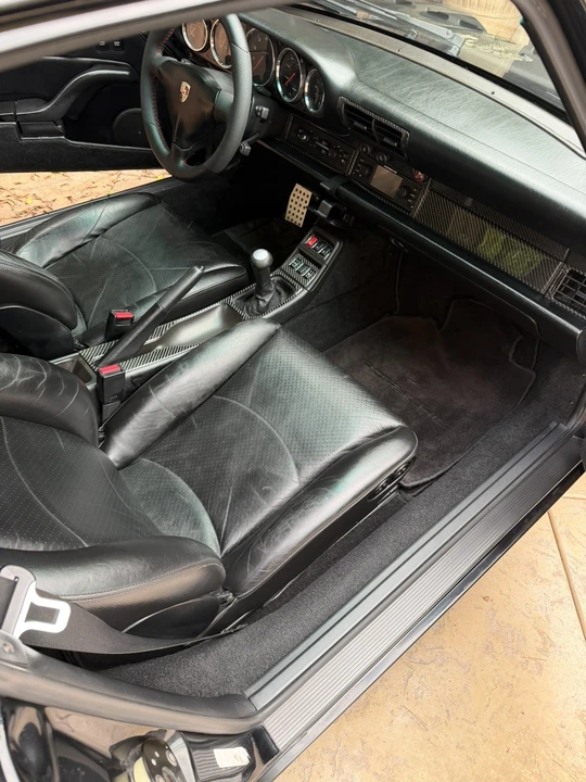 1996 Porsche 993 Carrera 4 - Image 22 of 31