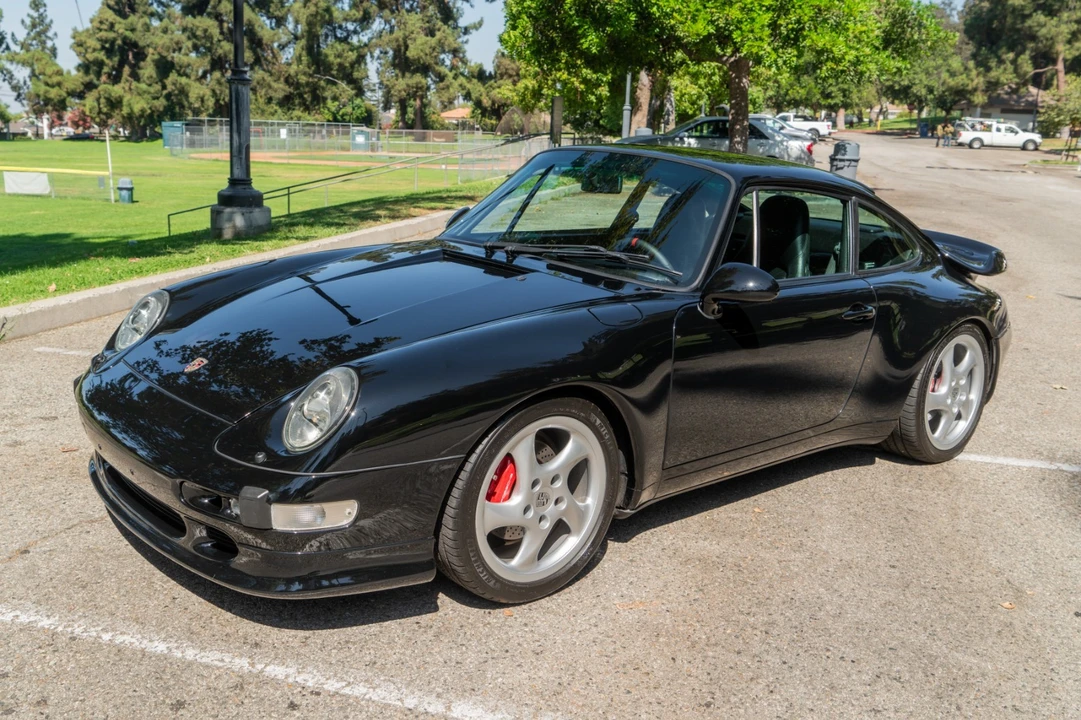 1996 Porsche 993 Carrera 4 - Image 11 of 31