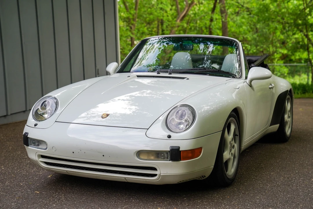 1996 Porsche 993 Carrera - Image 8 of 31