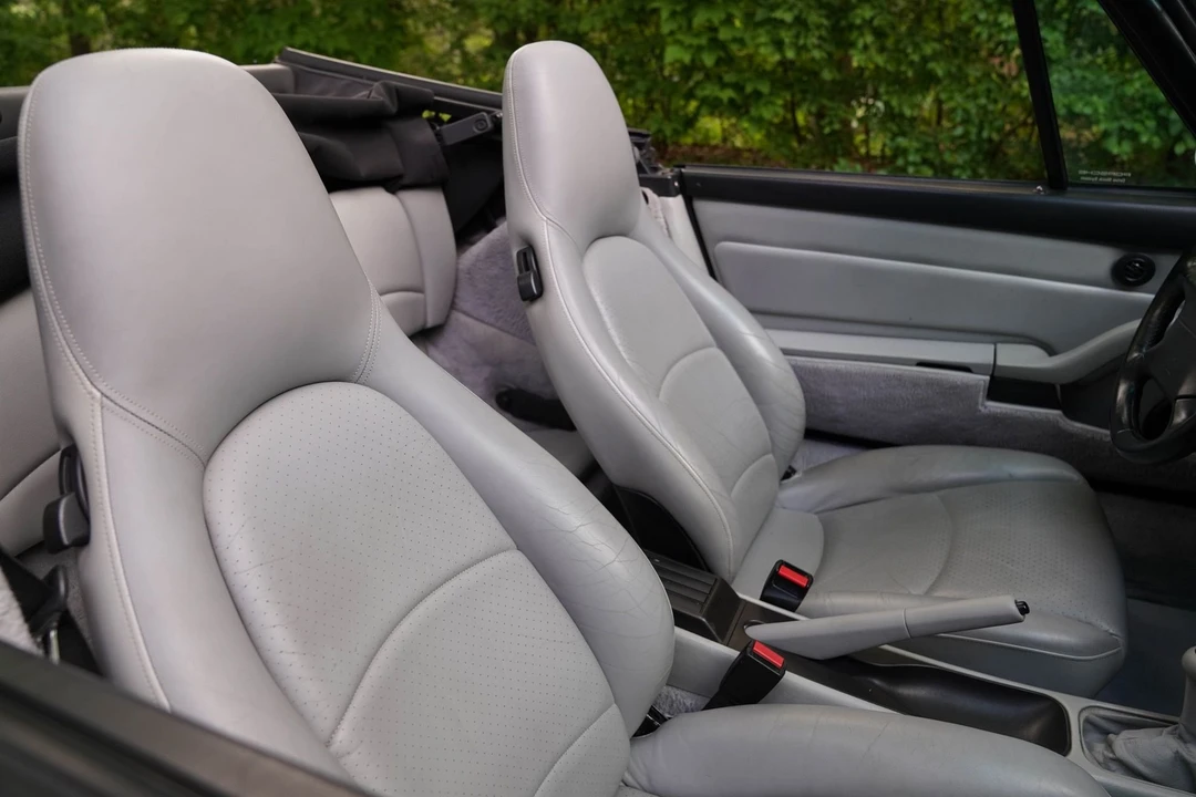1996 Porsche 993 Carrera - Image 19 of 31