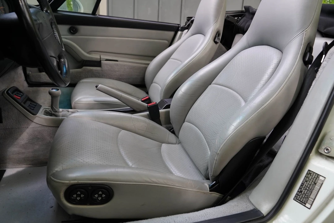1996 Porsche 993 Carrera - Image 22 of 31