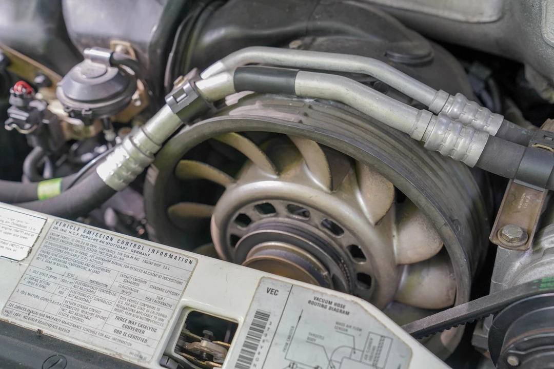 1996 Porsche 993 Carrera - Image 26 of 31