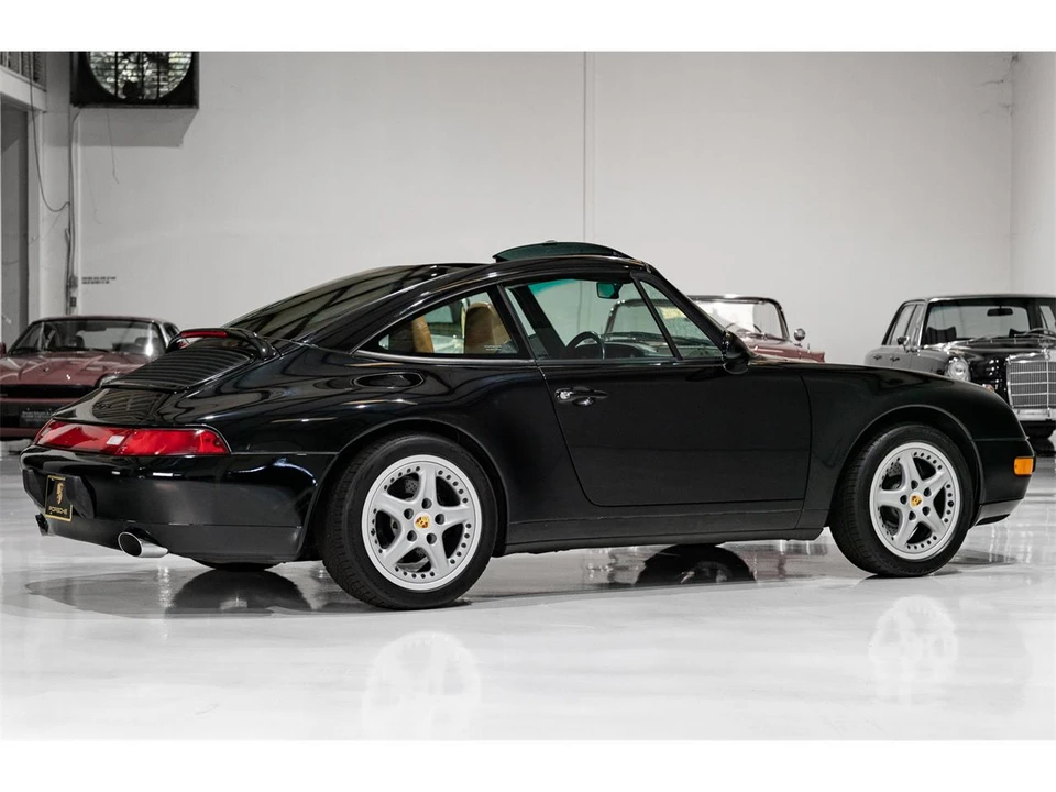 1996 Porsche 993 Carrera - Image 5 of 31