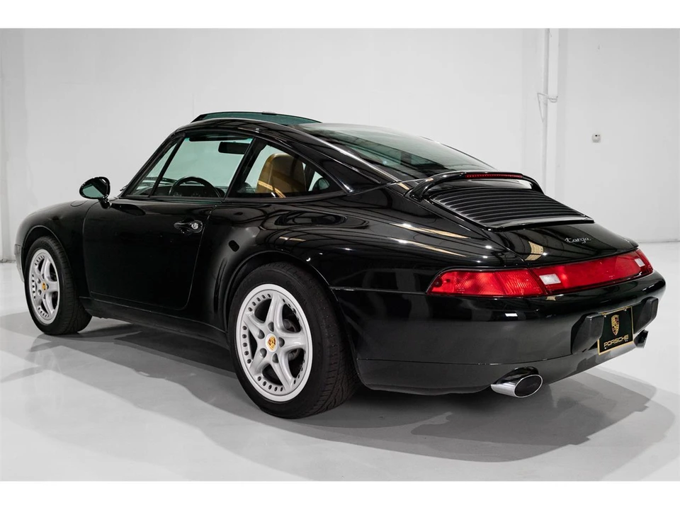 1996 Porsche 993 Carrera - Image 8 of 31