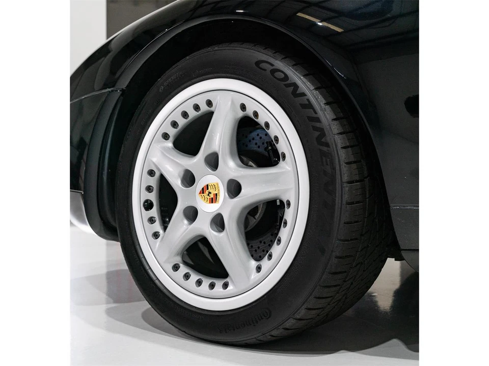 1996 Porsche 993 Carrera - Image 17 of 31