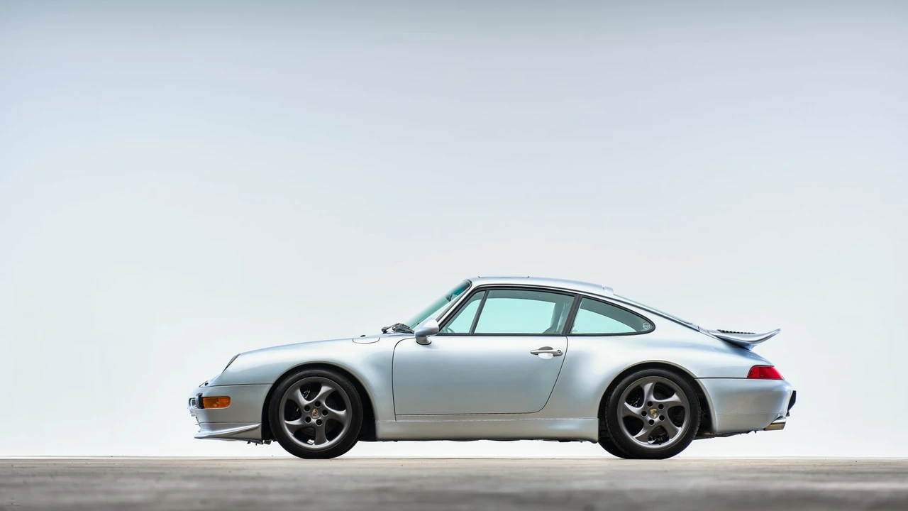 1996 Porsche 993 Carrera - Image 15 of 31