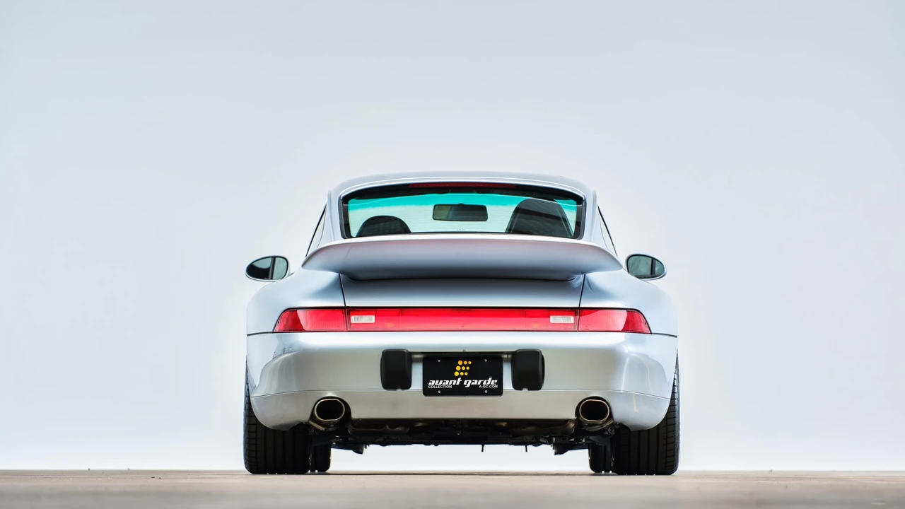 1996 Porsche 993 Carrera - Image 17 of 31