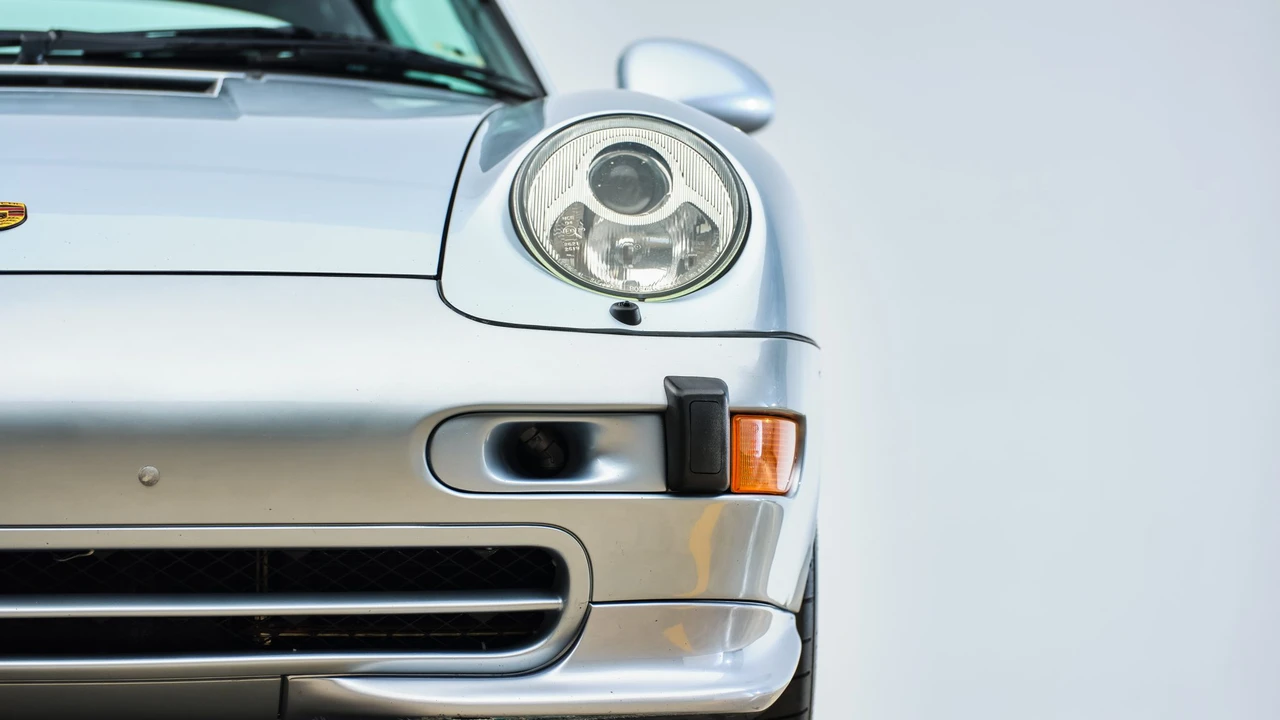 1996 Porsche 993 Carrera - Image 27 of 31