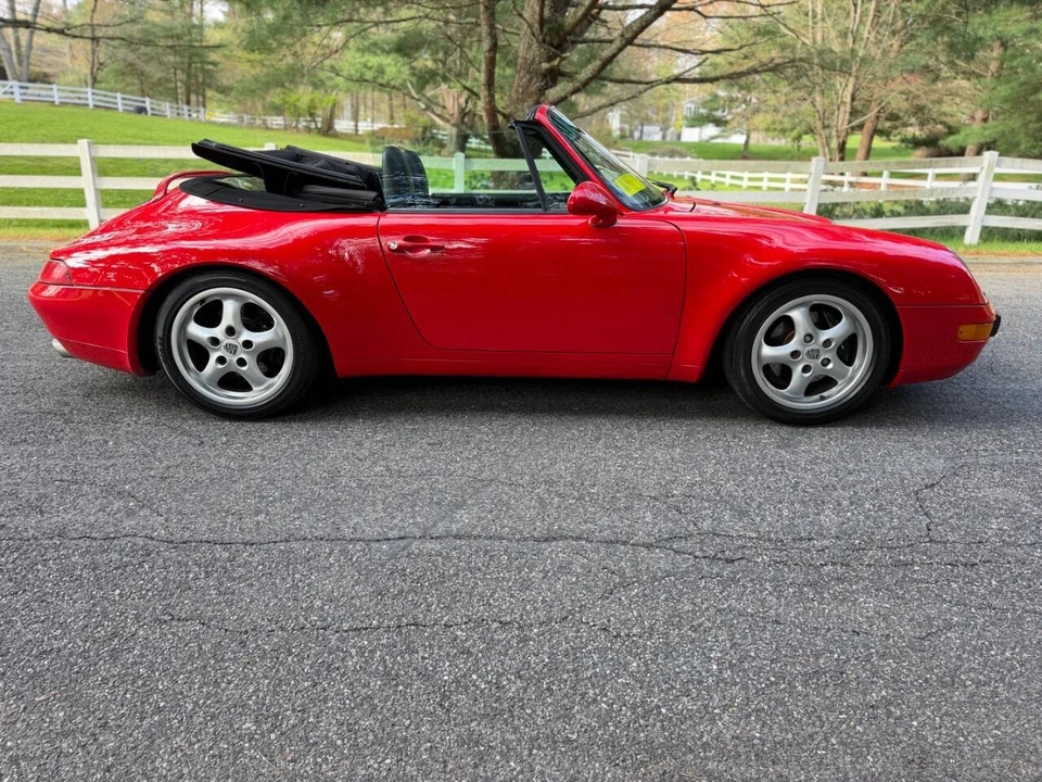 1996 Porsche 993 Carrera - Image 11 of 31