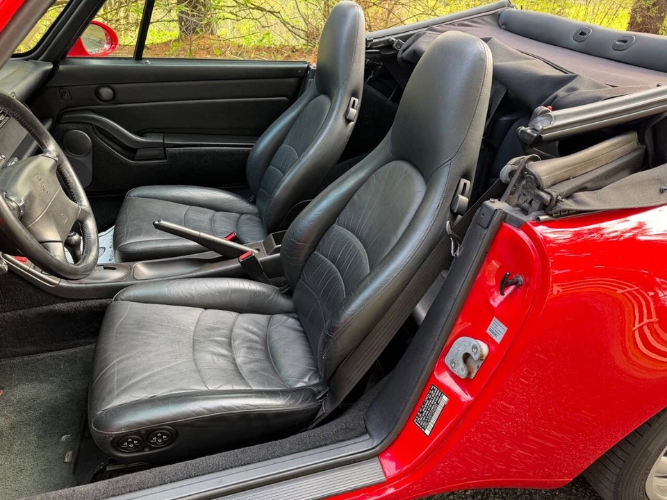 1996 Porsche 993 Carrera - Image 27 of 31