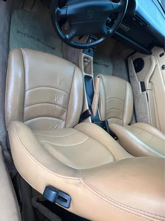 1996 Porsche 993 Carrera 4 - Image 15 of 20