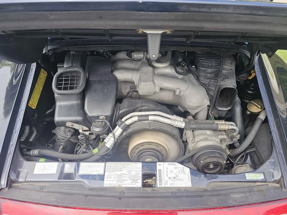 1996 Porsche 993 Carrera 4 - Image 16 of 17