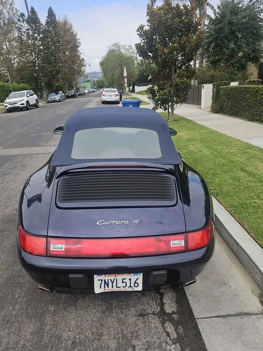 1996 Porsche 993 Carrera 4 - Image 7 of 17