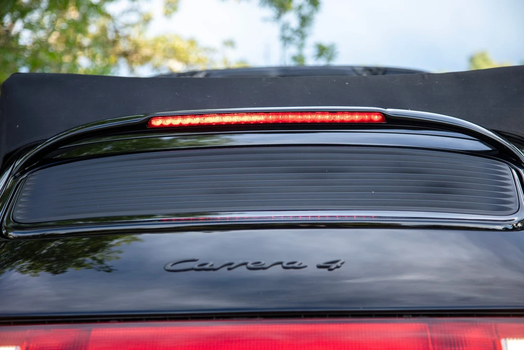 1996 Porsche 993 Carrera - Image 23 of 31