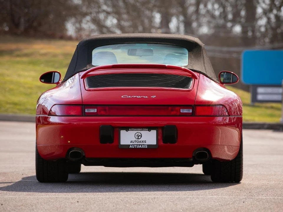 1996 Porsche 993 Carrera 4 - Image 15 of 31