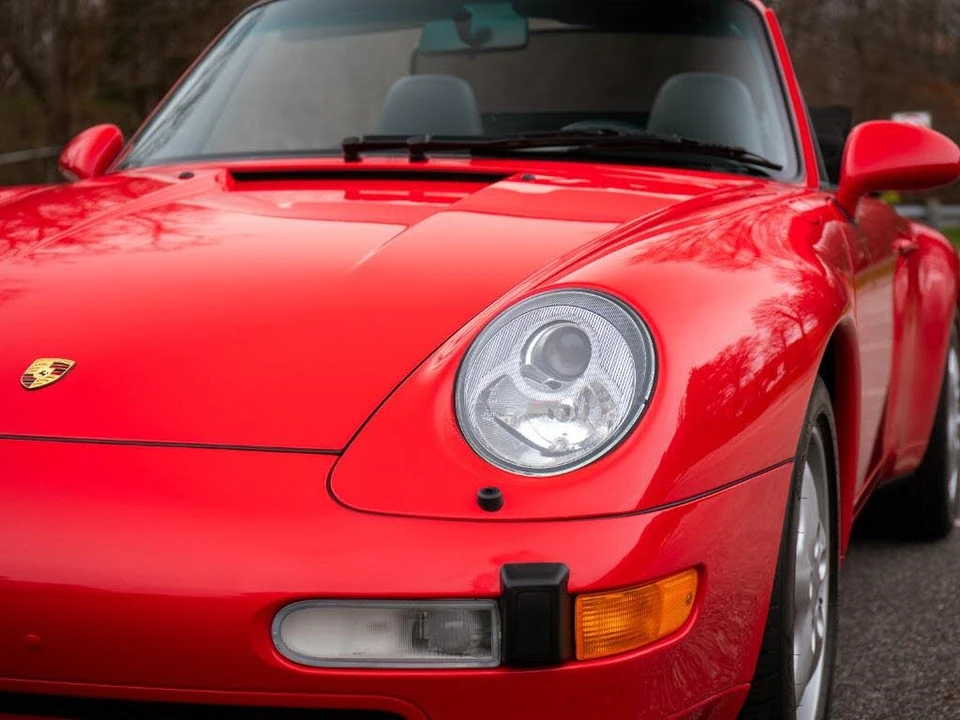 1996 Porsche 993 Carrera 4 - Image 25 of 31