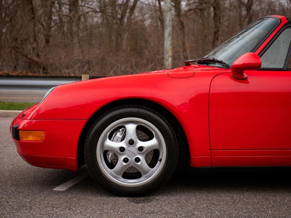 1996 Porsche 993 Carrera 4 - Image 26 of 31