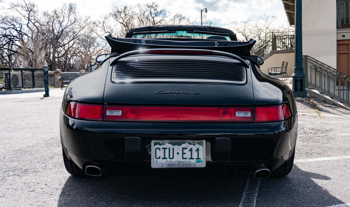 1996 Porsche 993 Carrera 4 - Image 17 of 31
