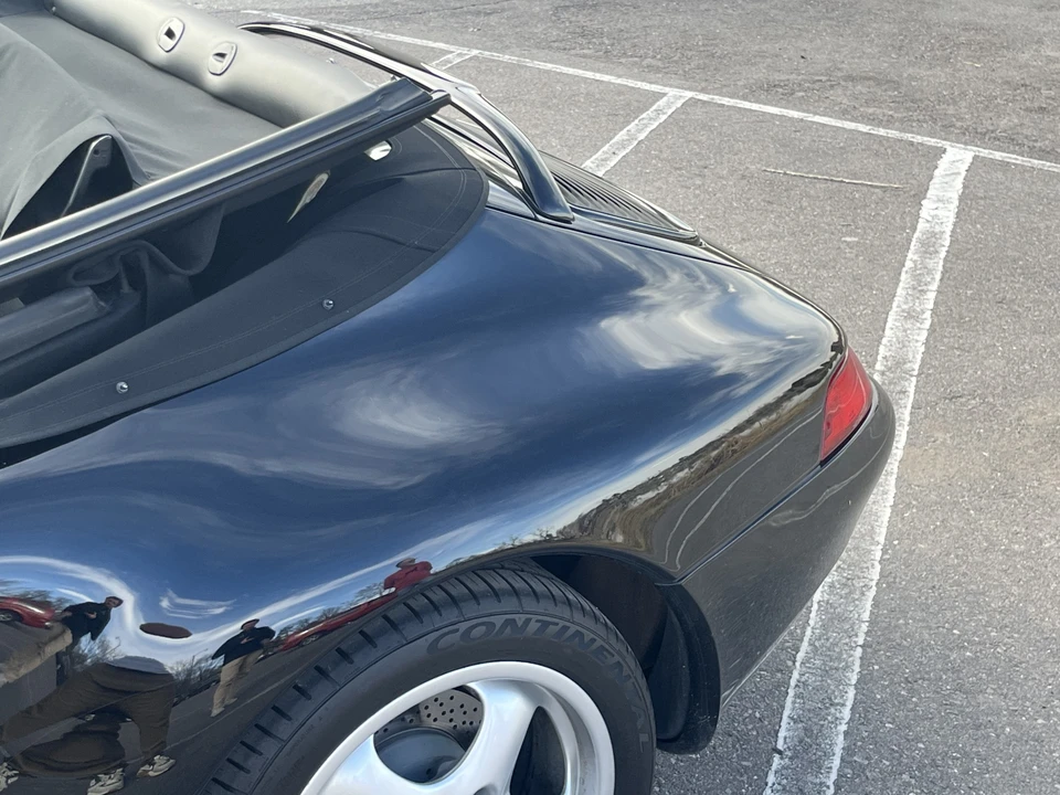 1996 Porsche 993 Carrera 4 - Image 22 of 31