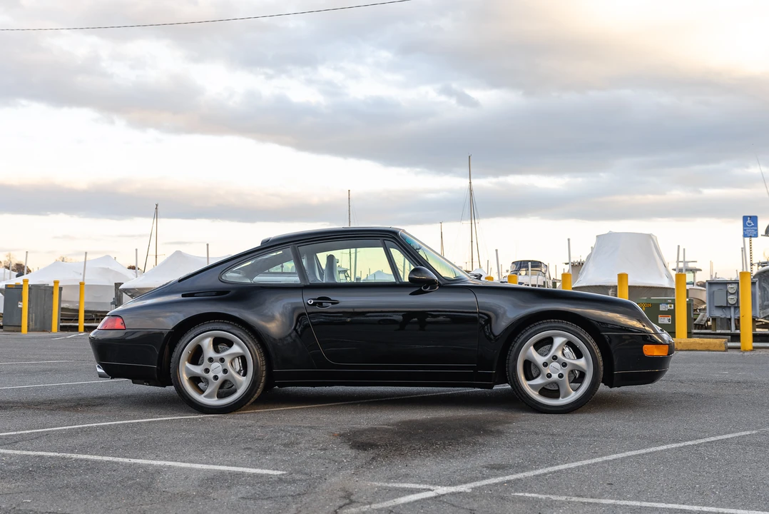 1996 Porsche 993 Carrera - Image 25 of 31