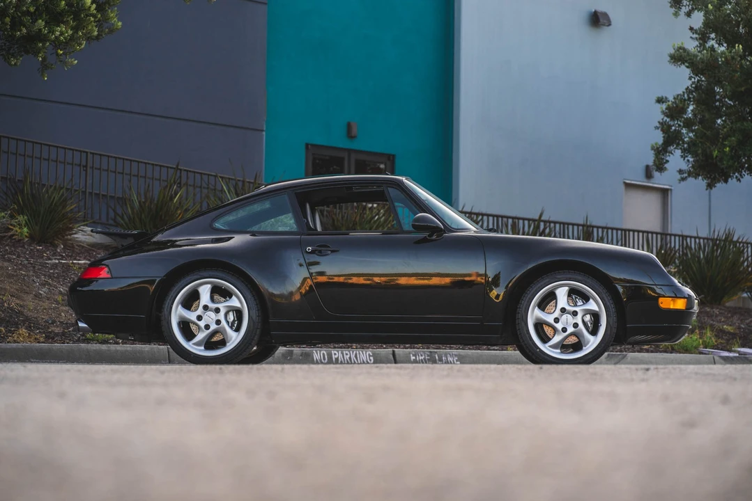 1996 Porsche 993 Carrera - Image 28 of 31
