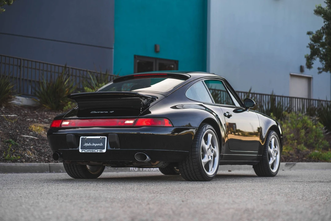1996 Porsche 993 Carrera - Image 24 of 31