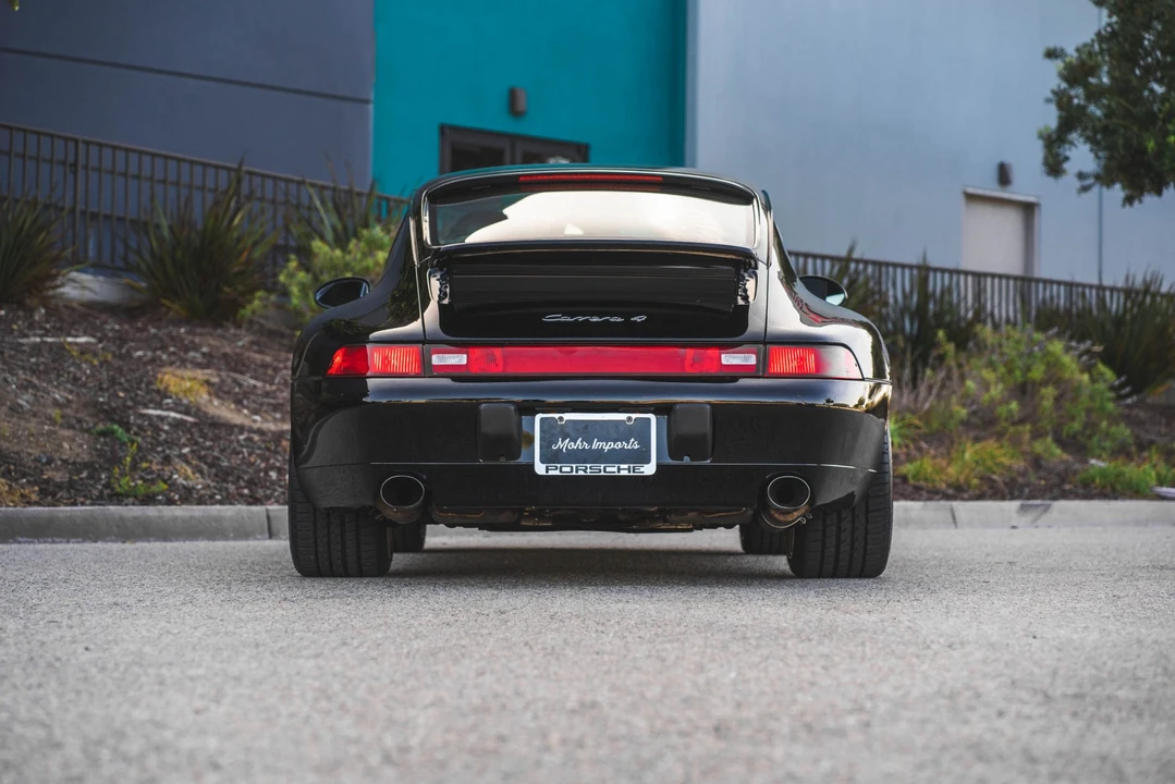 1996 Porsche 993 Carrera - Image 17 of 31