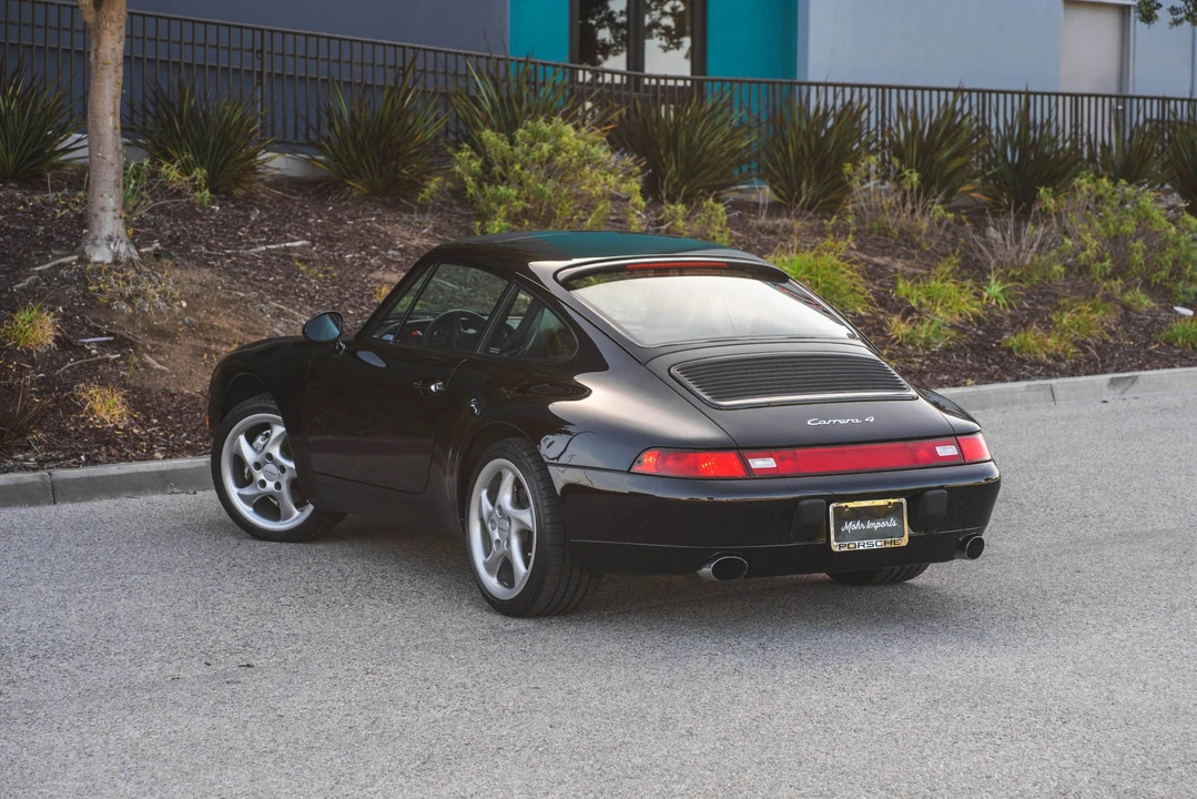 1996 Porsche 993 Carrera - Image 12 of 31