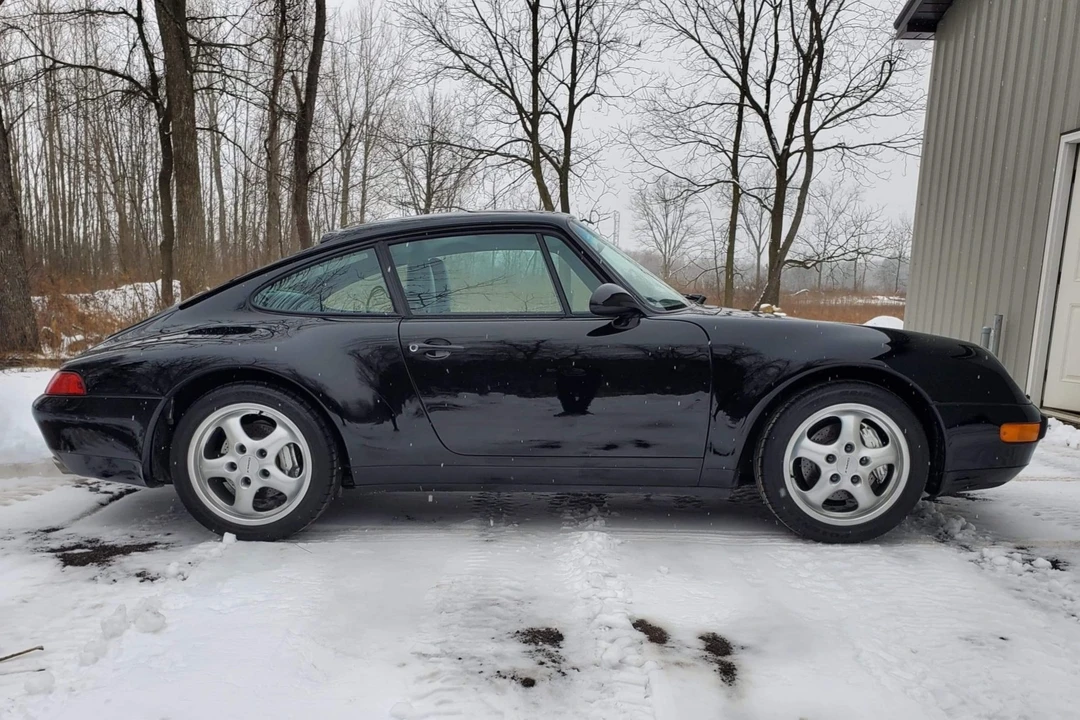 1996 Porsche 993 Carrera - Image 9 of 31