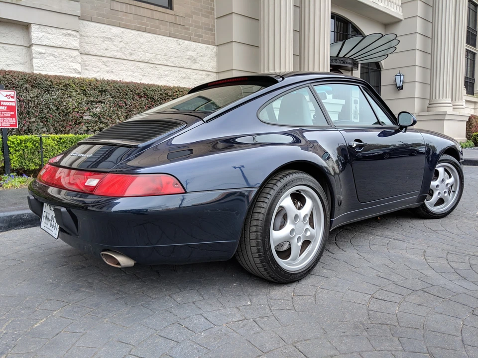 1996 Porsche 993 Carrera - Image 10 of 31