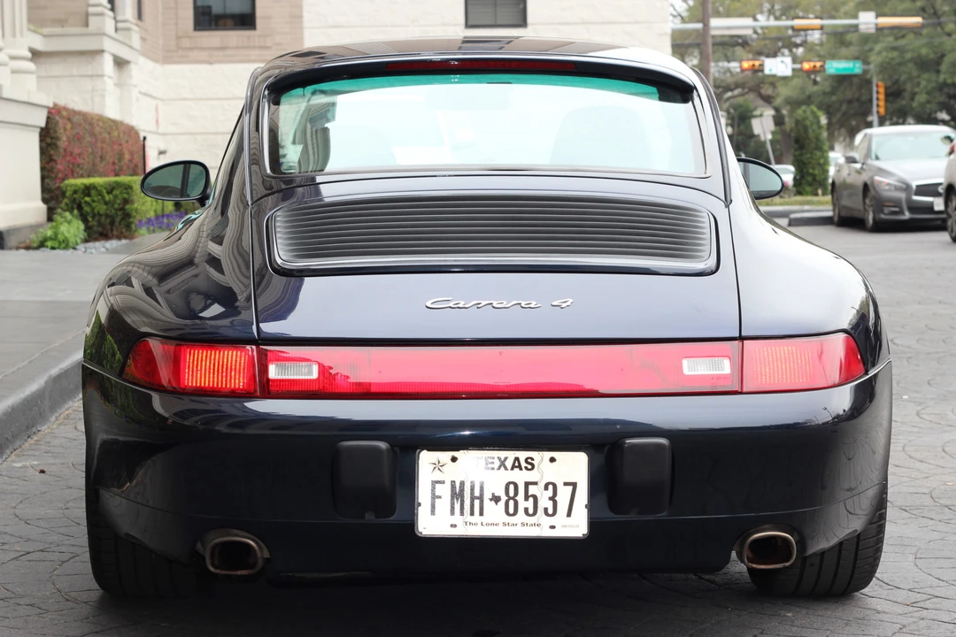 1996 Porsche 993 Carrera - Image 11 of 31