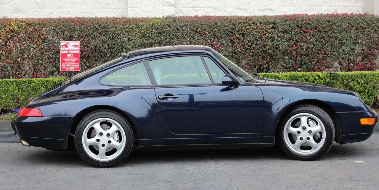 1996 Porsche 993 Carrera - Image 9 of 31