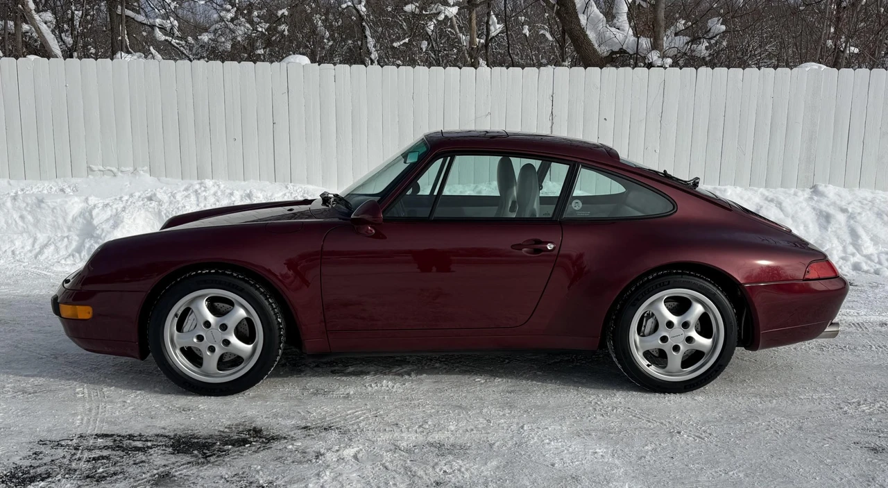 1996 Porsche 993 Carrera 4 - Image 23 of 31